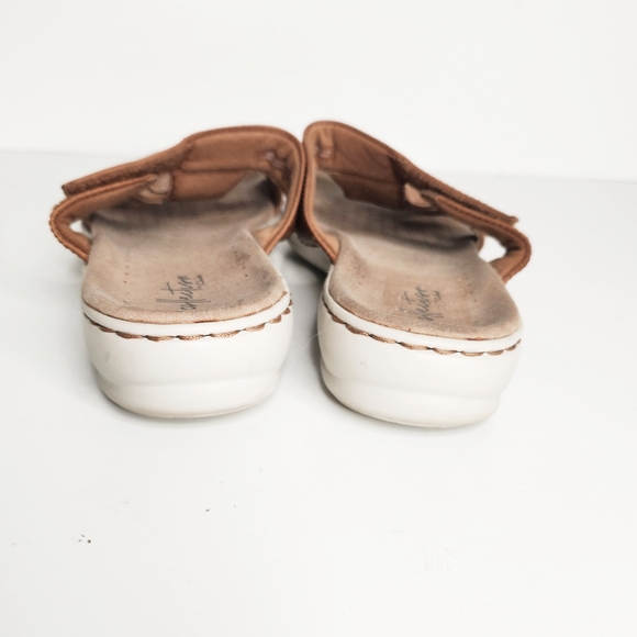 Clarks Collection Leisa Emily Brown Leather Slide Sandals Women's Size 9.5 - Picture 10 of 11